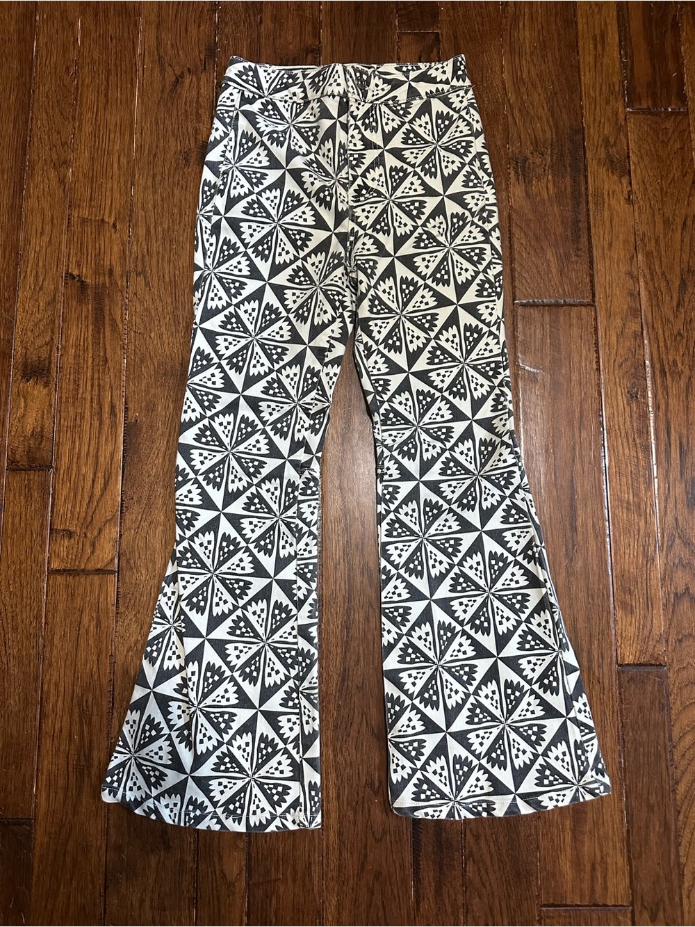 Free People Geo Just Float On Flare Jeans Size 26